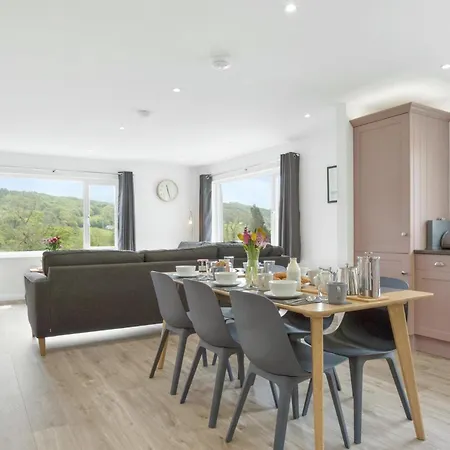 4 Bed In Hawkshead Oc-Lr018 *