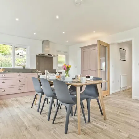 4 Bed In Hawkshead Oc-Lr018